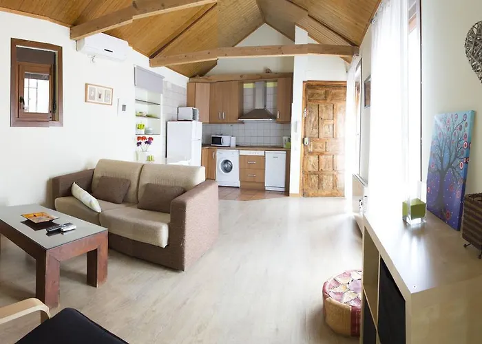 埃尔帕蒂奥德米卡萨公寓式酒店 *